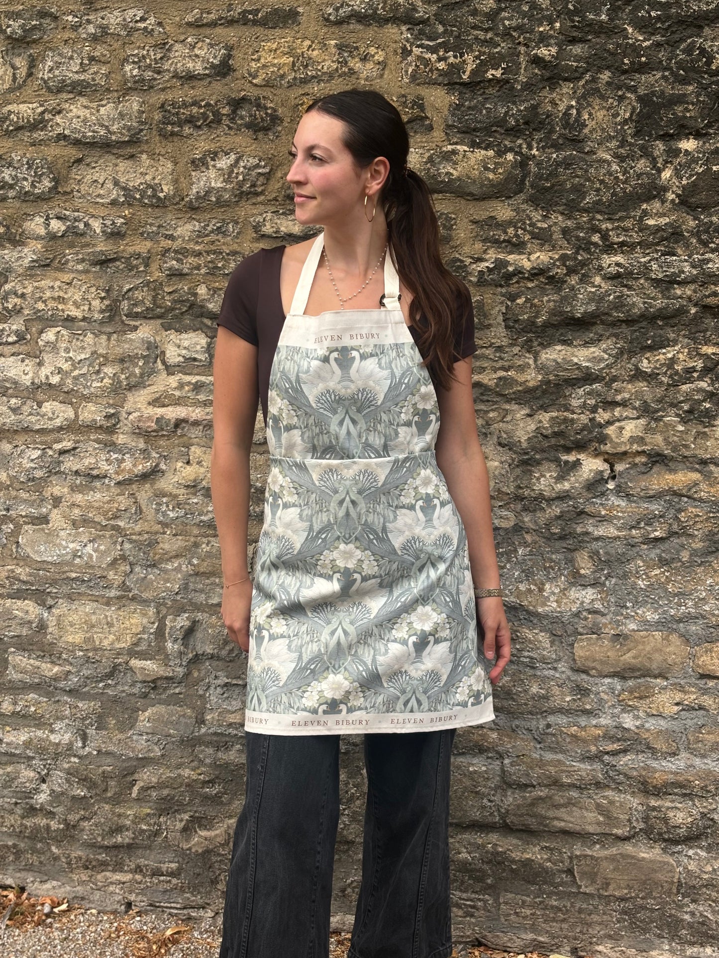 Eleven Bibury Apron